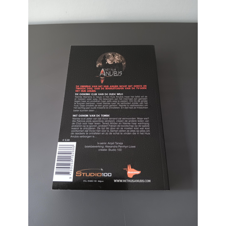 Het Huis Anubis omnibus – De Geheime Club van de Oude Wilg & Het Geheim van de Tombe