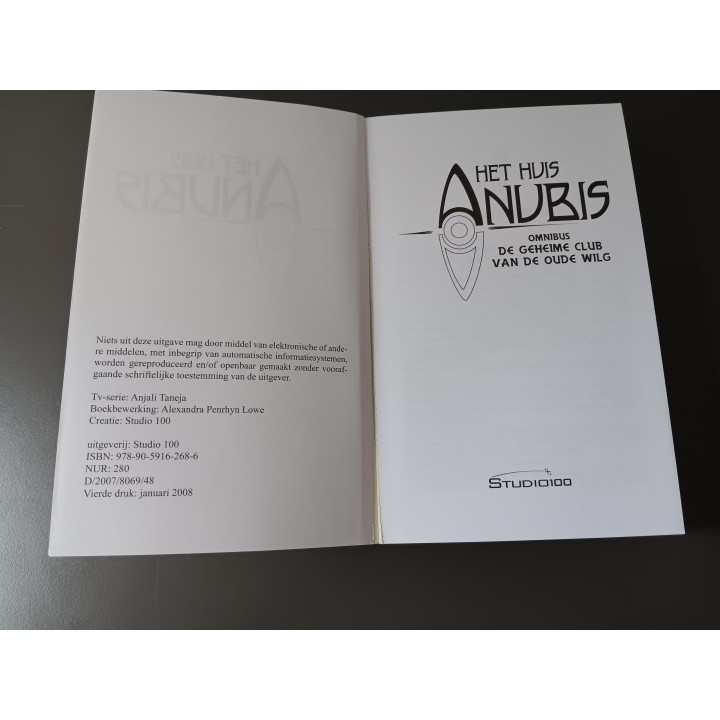 Het Huis Anubis omnibus – De Geheime Club van de Oude Wilg & Het Geheim van de Tombe