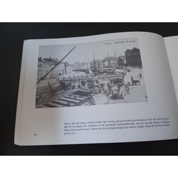 Bergen op Zoom in oude ansichten - 5e druk (1976)