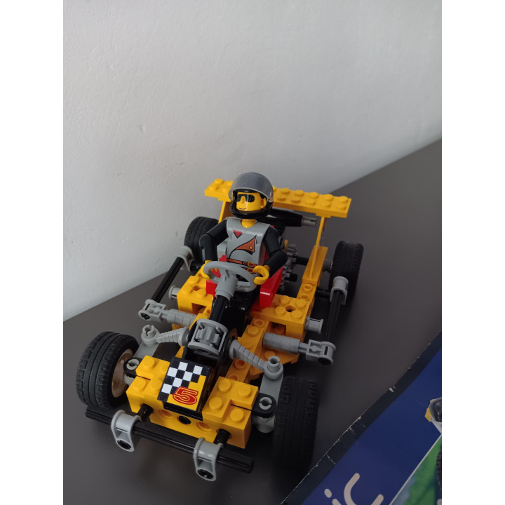 LEGO Technic - Kart Racer (8225) met bouwinstructie